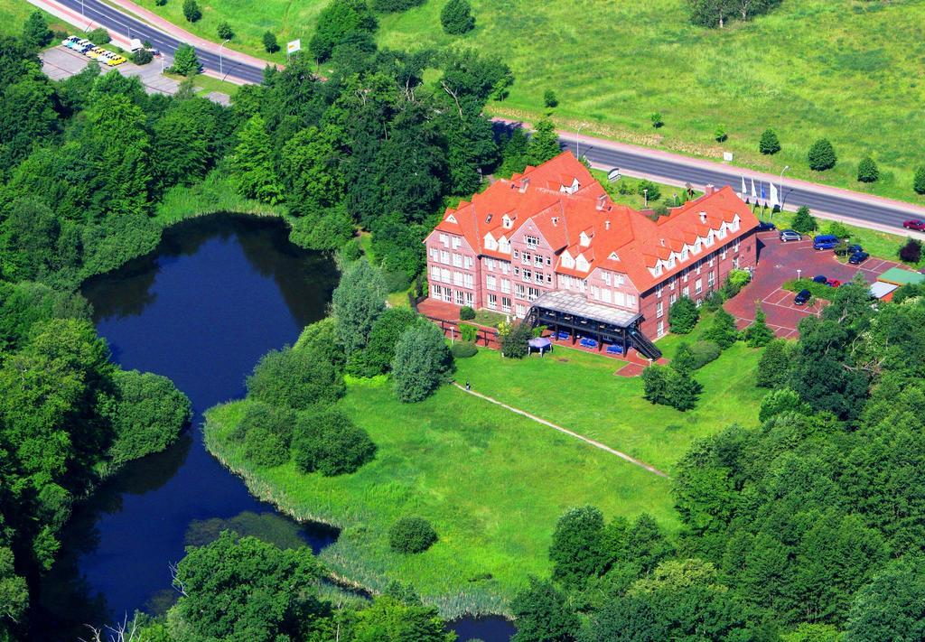 Park Hotel Fasanerie Neustrelitz Dış mekan fotoğraf