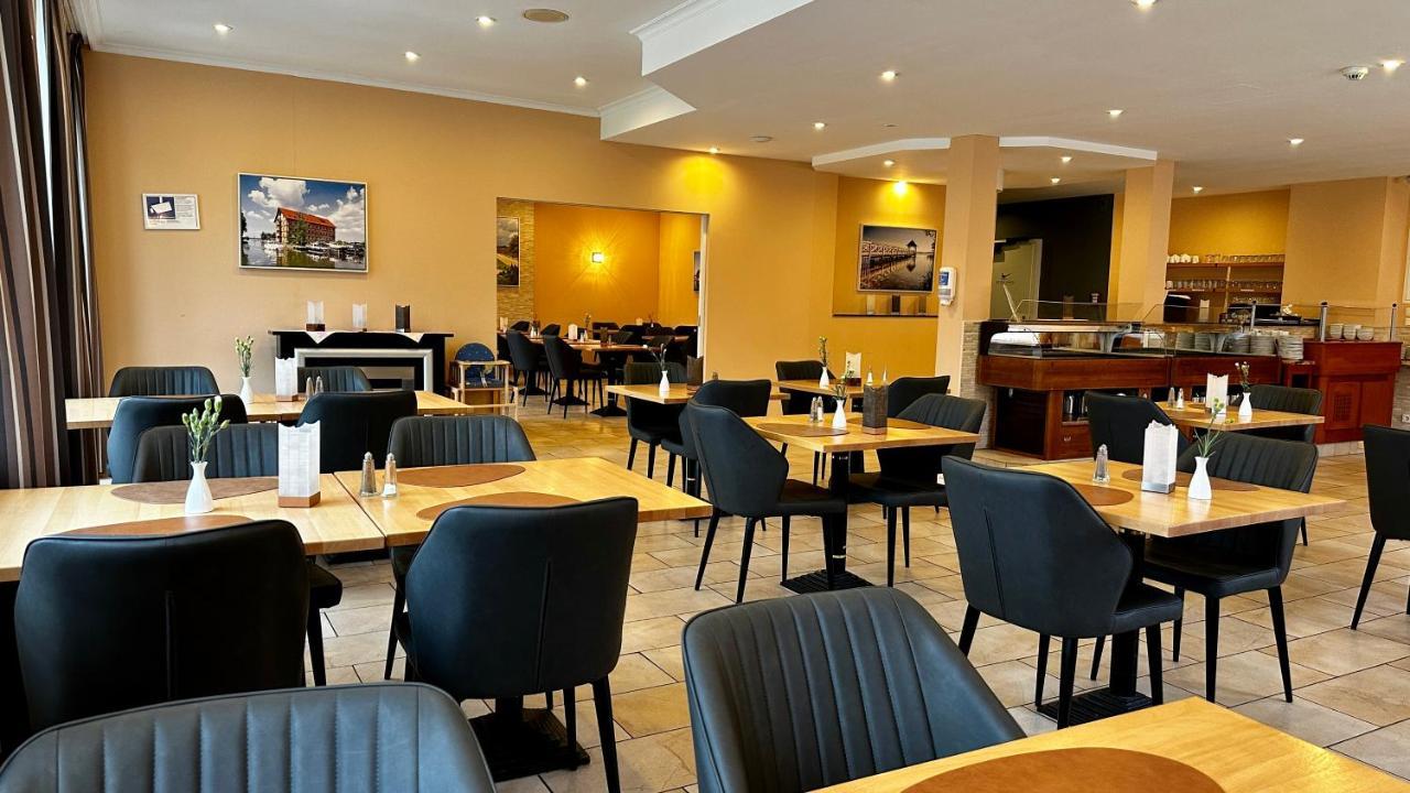 Park Hotel Fasanerie Neustrelitz Dış mekan fotoğraf