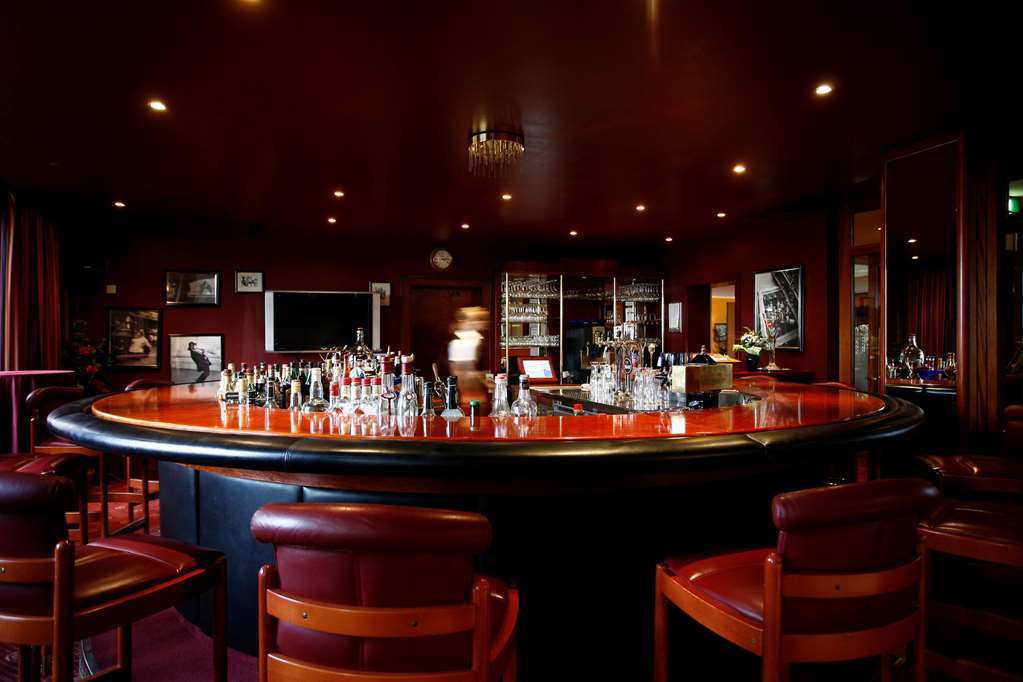 Park Hotel Fasanerie Neustrelitz Restoran fotoğraf